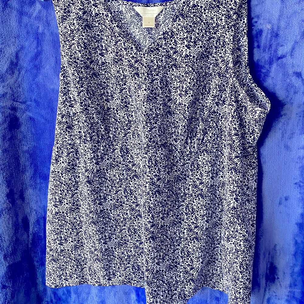 CJ Banks Tank Black and white XL